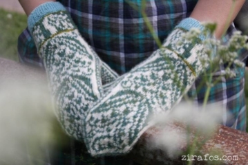 Stylish wool mittens "Lilies of the Valley"
